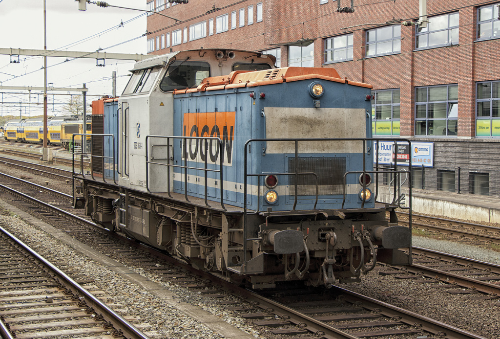 02c5201dd45e4319