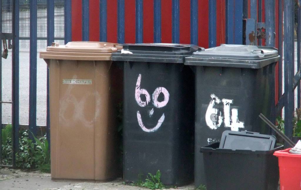 b6ee634e047252bb